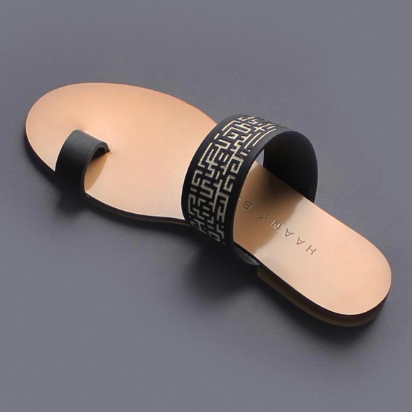 Design designer leather toe ring sandals - Picture 2 of 11